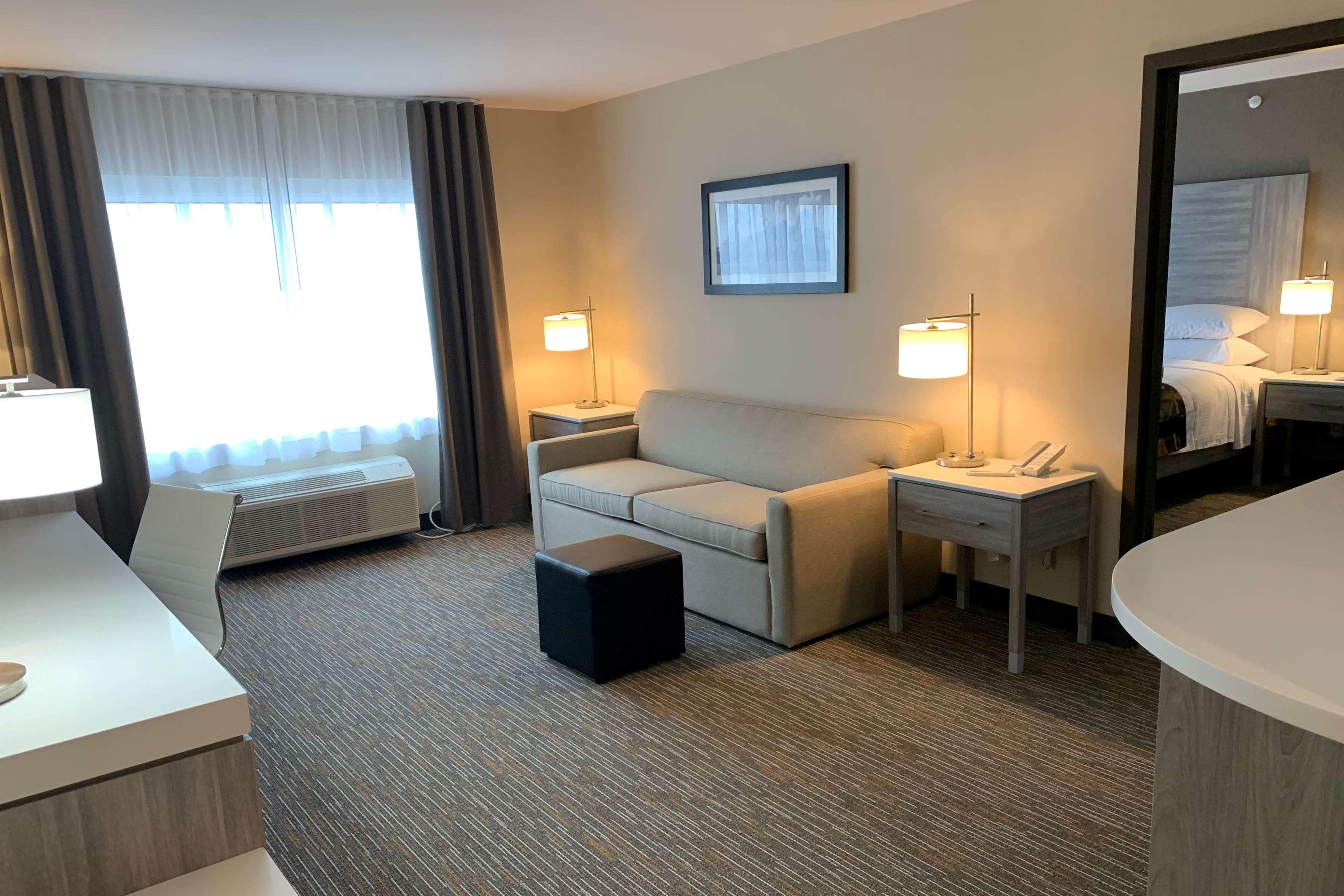 วินเกท บาย วินด์แฮม คานาทา เวสต์ ออตตาวา Hotel ภายนอก รูปภาพ