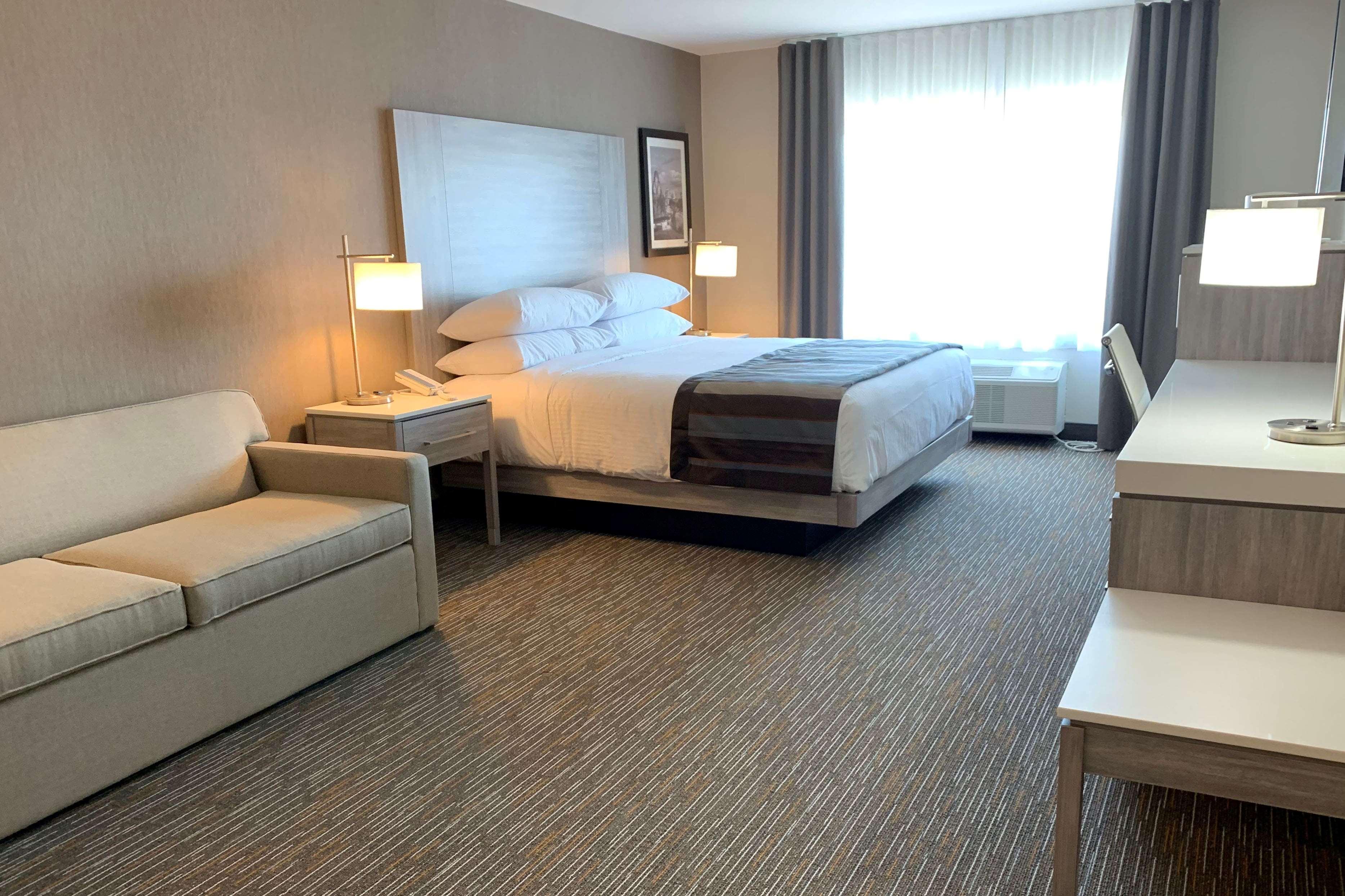 วินเกท บาย วินด์แฮม คานาทา เวสต์ ออตตาวา Hotel ภายนอก รูปภาพ